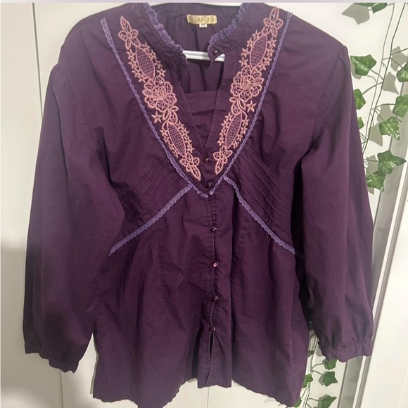 Purple Ruffled Lace 3/4 Sleeve Blouse - Picture 1 of 4